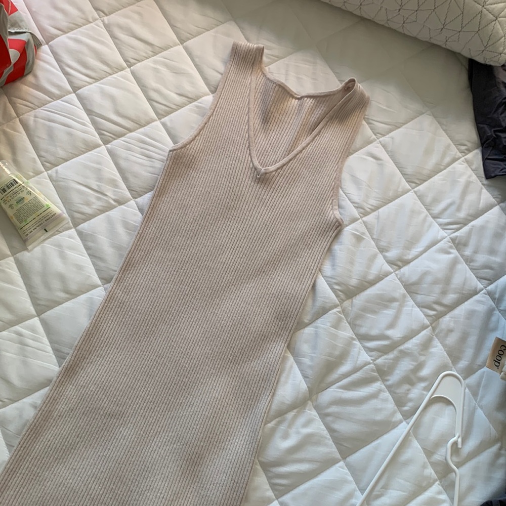 Midi knit yarn dress beige